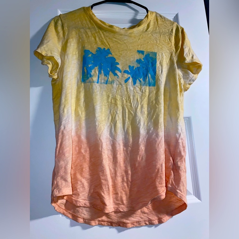 colorful t shirt. medium